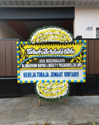 Papan Bunga Duka di Yahuliambut